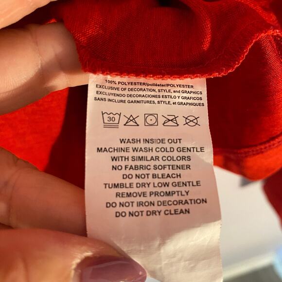 NFL Team Apparel Men's size Medium Kansas City Chiefs Red Quarter Zip Pullover - Picture 4 of 7